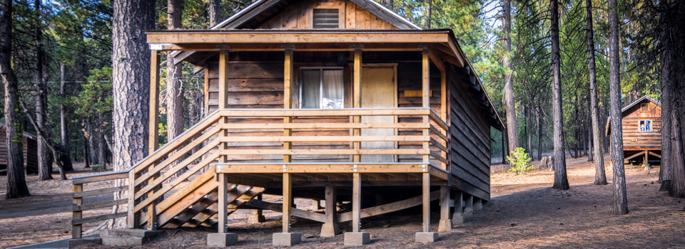 Cabin-Banner